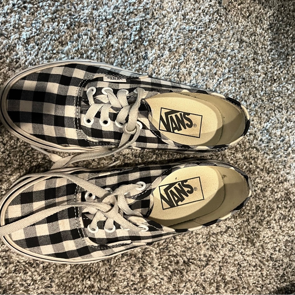 Size 5 gingham Vans